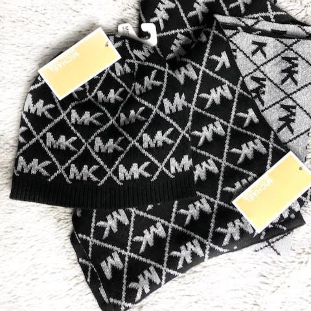 (SOLD) Michael Kors Metallic Scarf & Hat Set